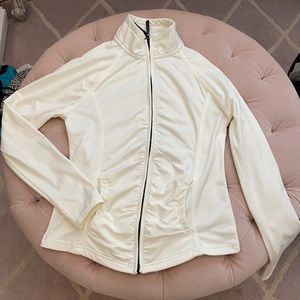 Lightweight active jacket